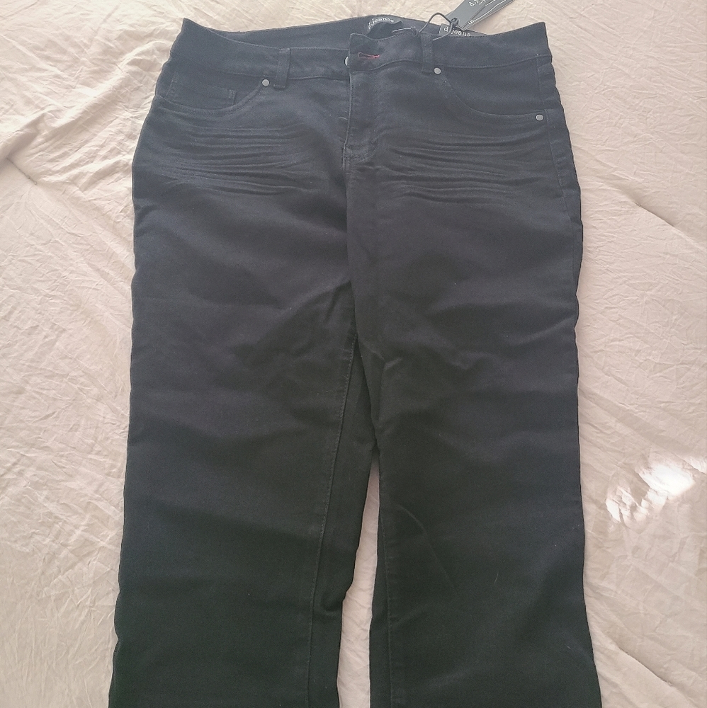 D.jeans Capri Pants